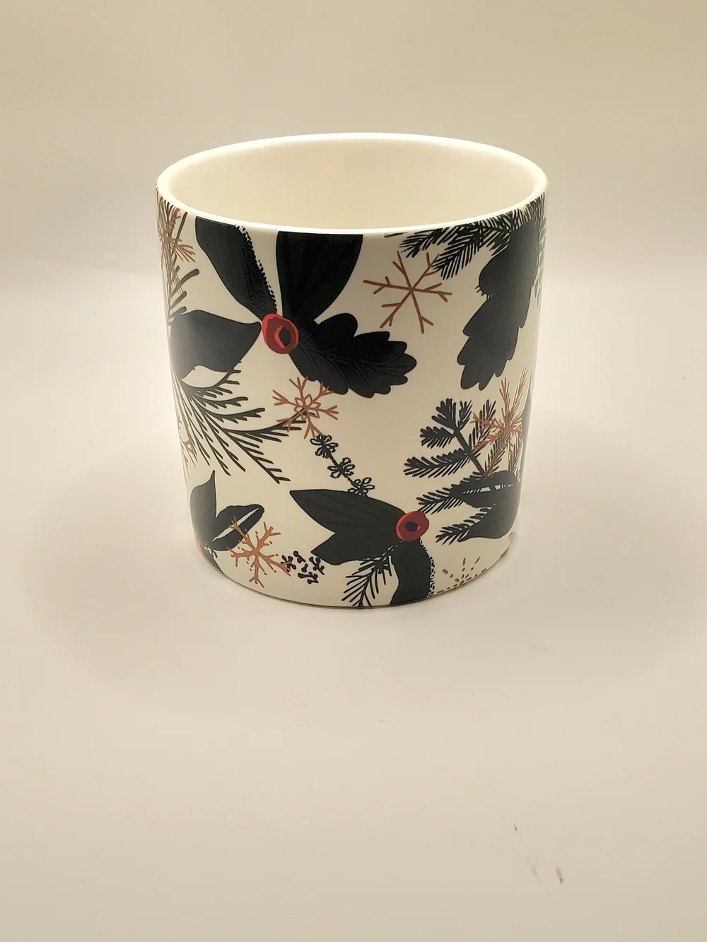 Starbucks Christmas Pinecone  Hollyberry Mistletoe Cup 12oz. 